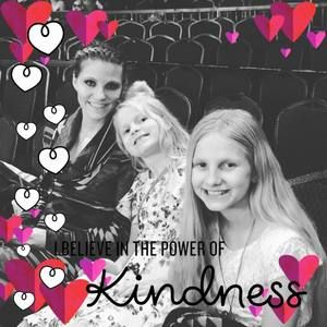 Meet your Posher, Deanna